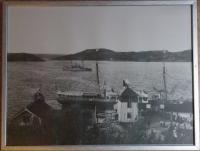 K-G&nbsp;Henrikson:&nbsp;&nbsp;Lyckornas brygga omkring 1910.&nbsp;&nbsp;(5043)